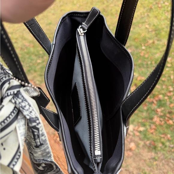 Coach Hampton Small Tote VINTAGE purse with bag scarf - Picture 5 of 16